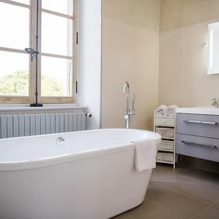 Bed & Breakfast Chateau De L'hers