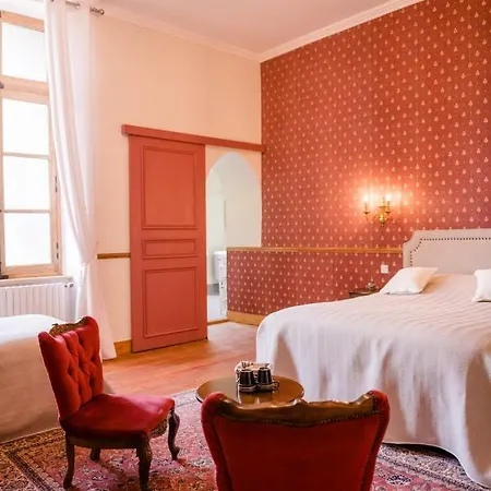 Chateau De L'hers Bed & Breakfast