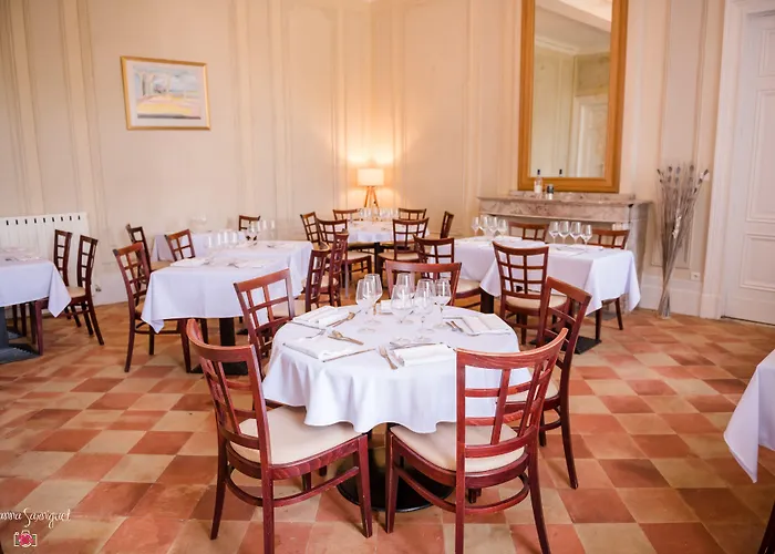 Chateau De L'hers Salles-sur-l'Hers